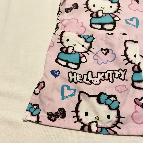 Hello Kitty Pink Scrub Top Tshirt Women’s Size Small - Picture 7 of 15